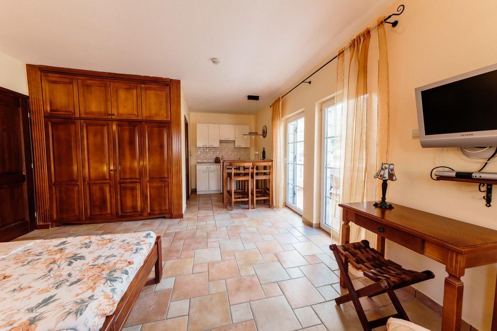 Damonte - And Guest house 4*
