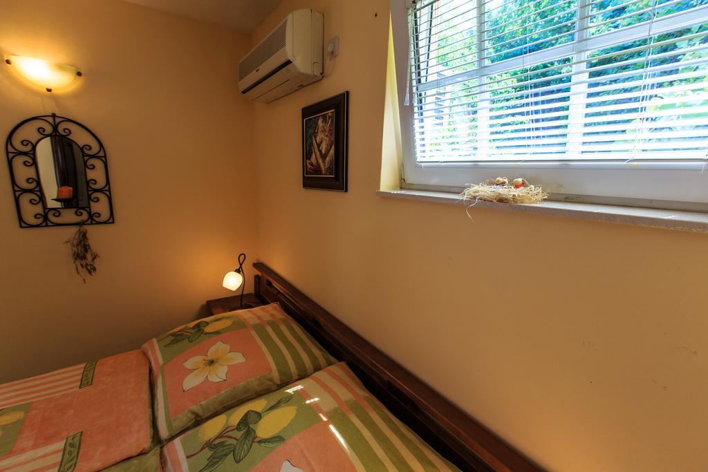Guest house Damonte - And 4*